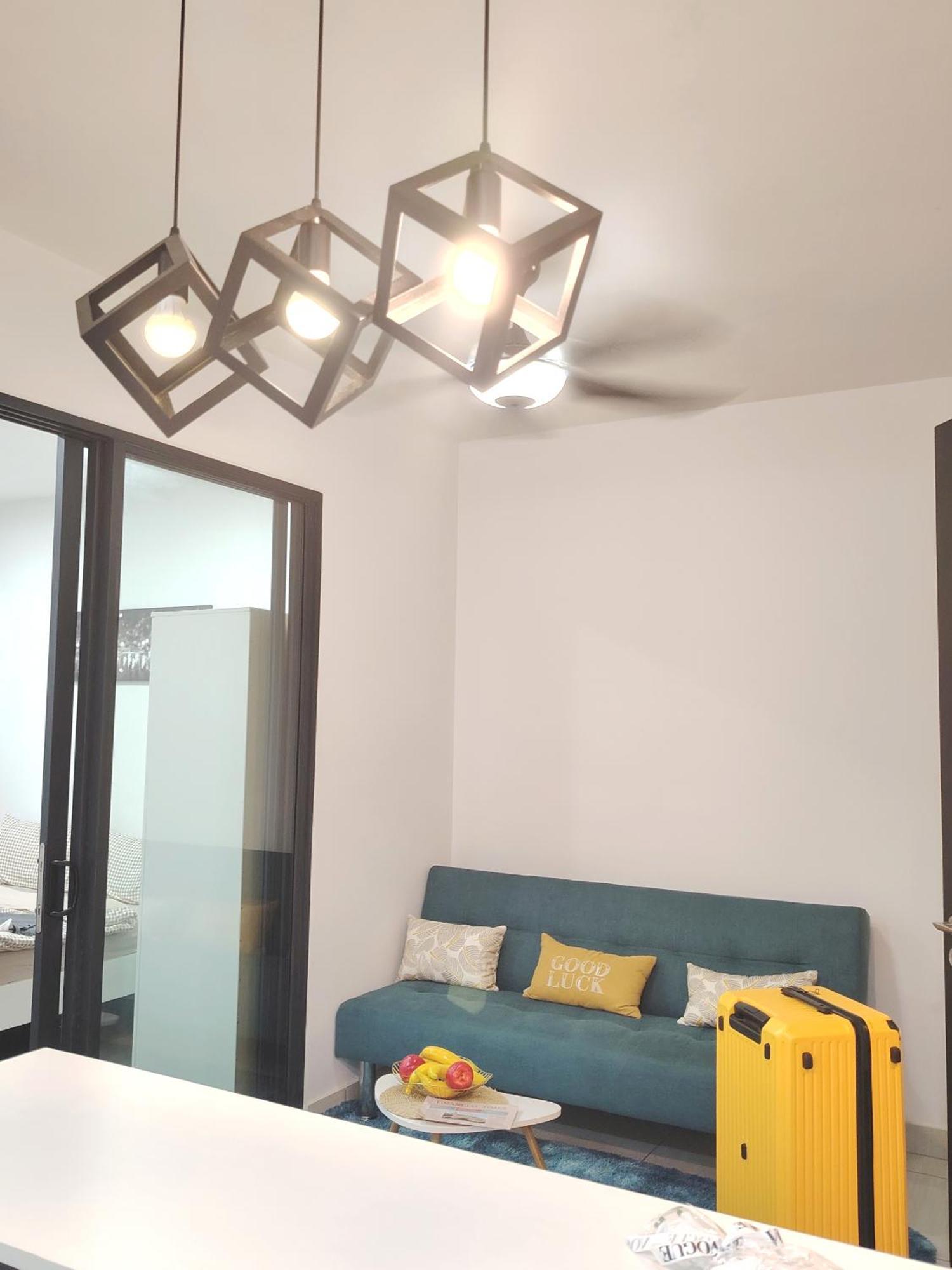 Almas Suites Poolview Netflix 100Mbps Bystay Nusajaya  Exterior foto
